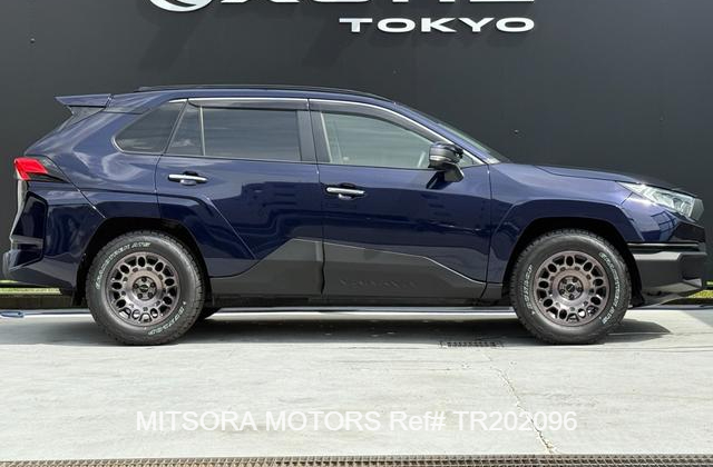 2020 TOYOTA RAV4 G
