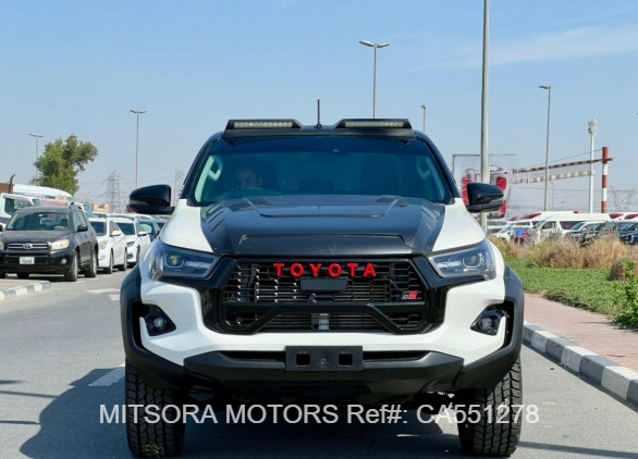 2021 TOYOTA HILUX