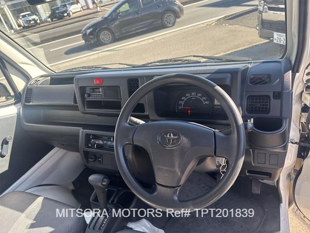 2018 TOYOTA PIXIS TRUCK