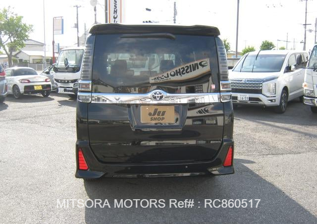 2021 TOYOTA VOXY 2.0ZSIII