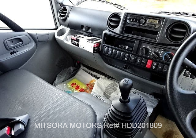 2018 HINO DUTRO DUMP TRUCK
