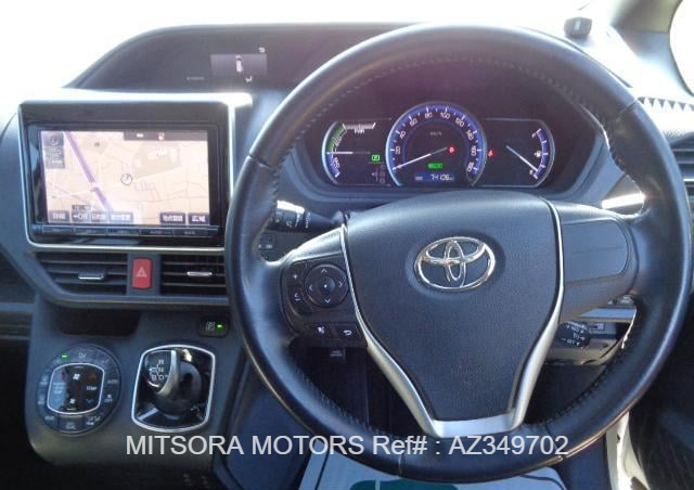 2015 TOYOTA VOXY