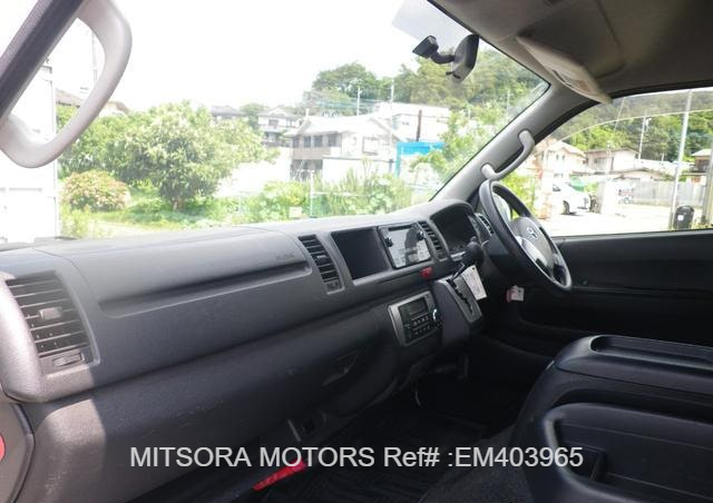 2014 TOYOTA HIACE COMMUTER