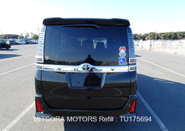 2021 TOYOTA VOXY ZS
