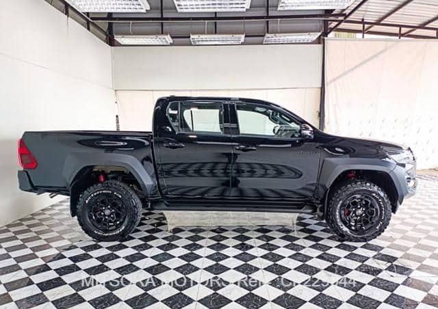 2024 TOYOTA HILUX GR