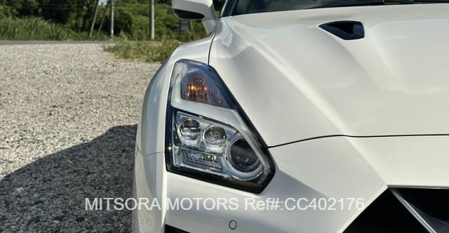 2019 NISSAN GT-R