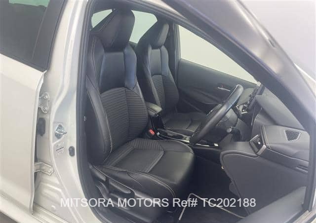 2021 TOYOTA COROLLA