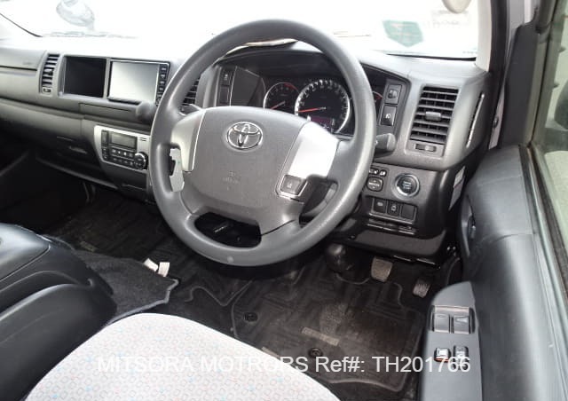 2016 TOYOTA HIACE