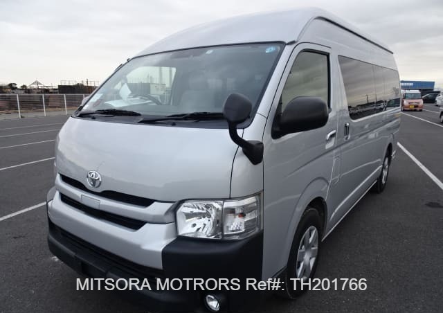 2016 TOYOTA HIACE
