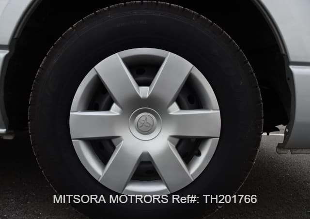 2016 TOYOTA HIACE